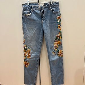 Women’s free people embroidered, straight, jeans size 27